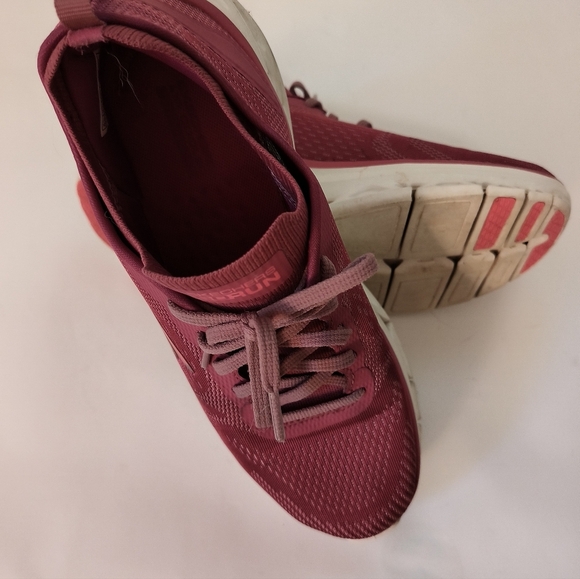 Skechers Women's Go Run Sneakers - Size 9 - Picture 5 of 6